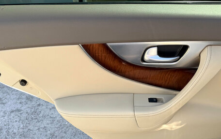 Infiniti FX II, 2010 год, 1 570 000 рублей, 20 фотография
