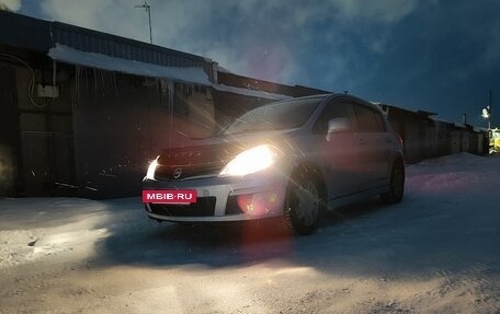 Nissan Tiida, 2010 год, 700 000 рублей, 2 фотография