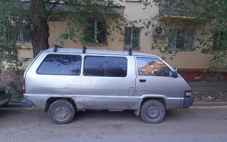 Toyota Town Ace III, 1988 год, 290 000 рублей, 4 фотография