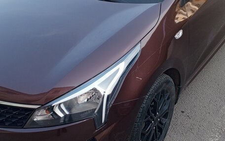 KIA Rio IV, 2021 год, 1 650 000 рублей, 2 фотография