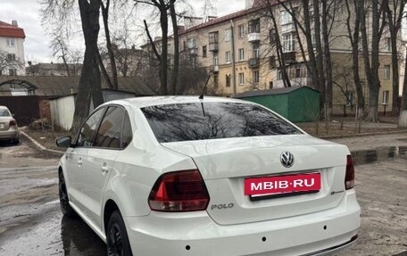 Volkswagen Polo VI (EU Market), 2016 год, 1 060 000 рублей, 2 фотография