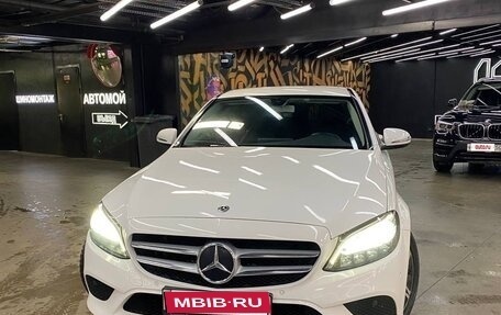 Mercedes-Benz C-Класс, 2019 год, 2 700 000 рублей, 13 фотография