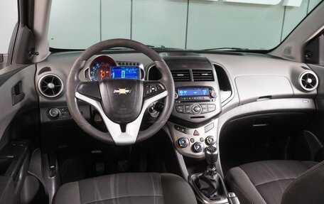 Chevrolet Aveo III, 2013 год, 649 000 рублей, 6 фотография