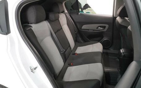 Chevrolet Cruze II, 2013 год, 919 000 рублей, 7 фотография
