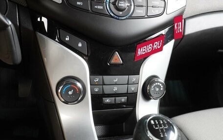 Chevrolet Cruze II, 2013 год, 919 000 рублей, 12 фотография