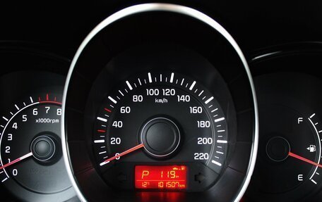 KIA Rio III рестайлинг, 2015 год, 990 000 рублей, 10 фотография