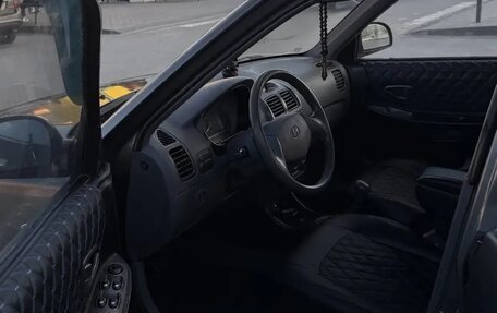 Hyundai Accent II, 2003 год, 200 000 рублей, 2 фотография