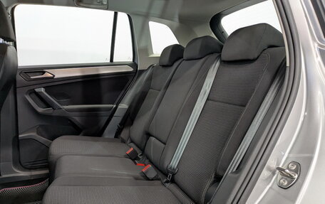Volkswagen Tiguan II, 2020 год, 2 630 000 рублей, 12 фотография