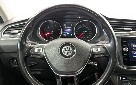 Volkswagen Tiguan II, 2020 год, 2 630 000 рублей, 21 фотография