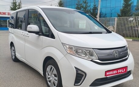 Honda Stepwgn IV, 2016 год, 1 700 000 рублей, 1 фотография