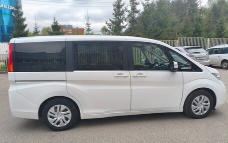Honda Stepwgn IV, 2016 год, 1 700 000 рублей, 8 фотография