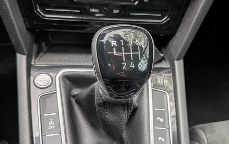 Volkswagen Passat B8 рестайлинг, 2021 год, 3 500 000 рублей, 15 фотография