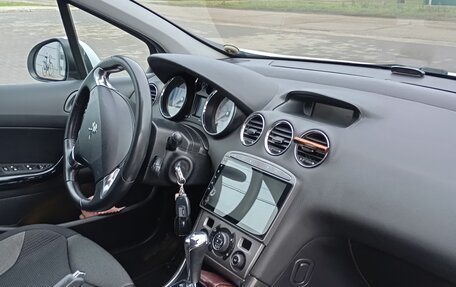 Peugeot 308 II, 2011 год, 800 000 рублей, 7 фотография