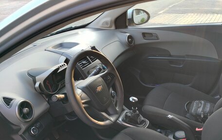 Chevrolet Aveo III, 2013 год, 730 000 рублей, 6 фотография