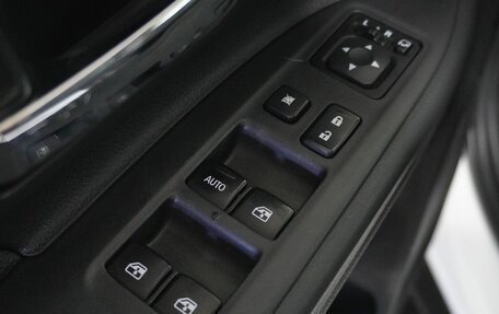 Mitsubishi Outlander III рестайлинг 3, 2016 год, 1 720 000 рублей, 14 фотография