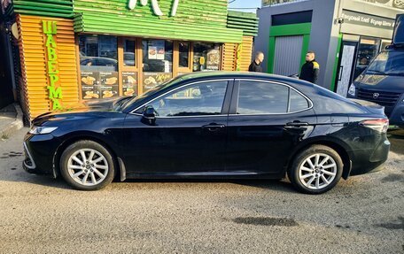 Toyota Camry, 2021 год, 2 499 000 рублей, 2 фотография