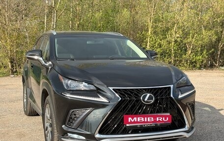 Lexus NX I, 2017 год, 3 250 000 рублей, 3 фотография