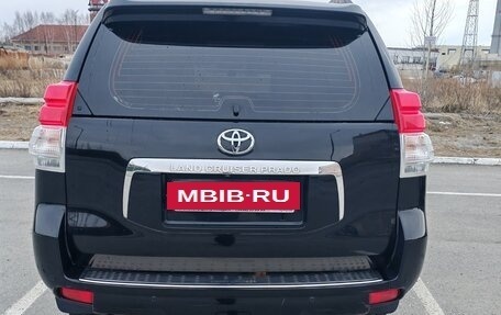 Toyota Land Cruiser Prado 150 рестайлинг 2, 2012 год, 2 750 000 рублей, 4 фотография