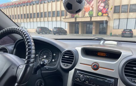 KIA Carens III (RP), 2009 год, 700 000 рублей, 10 фотография