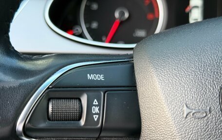 Audi A4, 2013 год, 1 195 000 рублей, 14 фотография