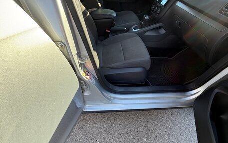 Volkswagen Jetta VI, 2007 год, 700 000 рублей, 11 фотография
