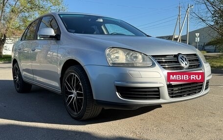 Volkswagen Jetta VI, 2007 год, 700 000 рублей, 18 фотография