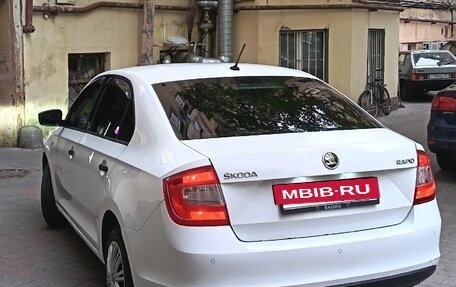 Skoda Rapid I, 2016 год, 670 000 рублей, 4 фотография