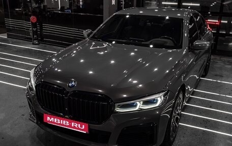 BMW 7 серия, 2019 год, 6 300 000 рублей, 11 фотография