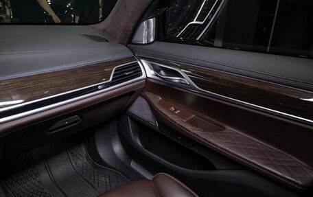 BMW 7 серия, 2019 год, 6 300 000 рублей, 27 фотография
