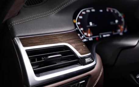 BMW 7 серия, 2019 год, 6 300 000 рублей, 23 фотография