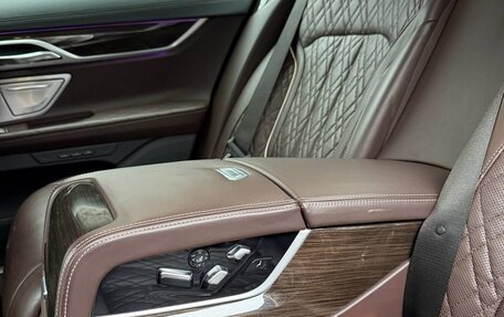 BMW 7 серия, 2019 год, 6 300 000 рублей, 37 фотография
