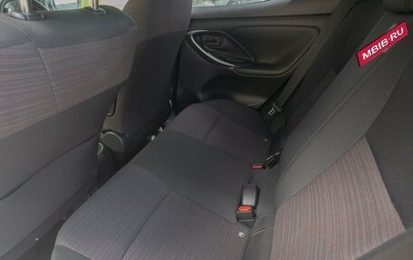 Toyota Yaris, 2021 год, 1 235 000 рублей, 16 фотография