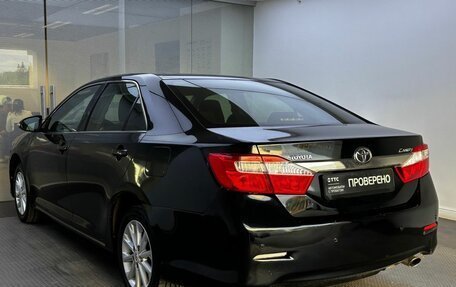 Toyota Camry, 2012 год, 1 480 000 рублей, 8 фотография