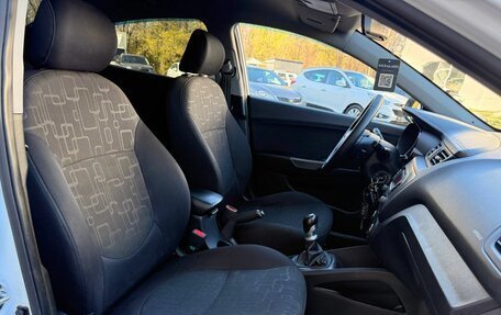 KIA Rio III рестайлинг, 2014 год, 900 000 рублей, 11 фотография
