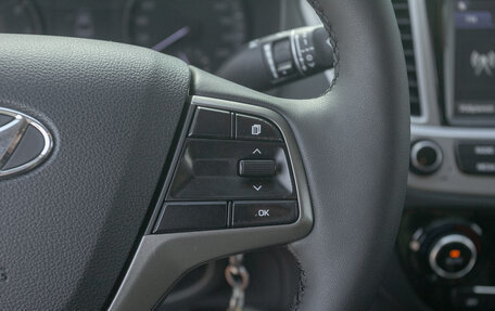 Hyundai Solaris II рестайлинг, 2019 год, 1 198 000 рублей, 12 фотография