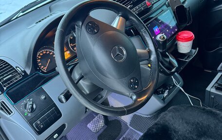 Mercedes-Benz Viano, 2004 год, 1 200 000 рублей, 10 фотография