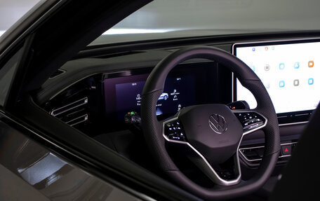 Volkswagen Tiguan, 2026 год, 5 249 000 рублей, 9 фотография