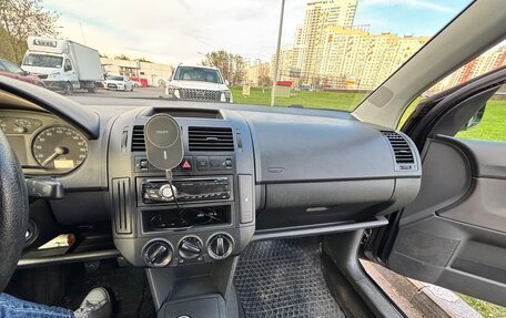 Volkswagen Polo IV рестайлинг, 2007 год, 350 000 рублей, 8 фотография