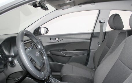 Hyundai Solaris II рестайлинг, 2018 год, 1 329 900 рублей, 9 фотография