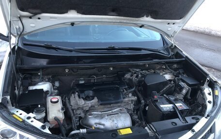 Toyota RAV4, 2014 год, 2 330 000 рублей, 21 фотография