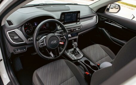 KIA Seltos I, 2021 год, 1 995 000 рублей, 13 фотография