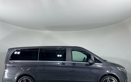Mercedes-Benz V-Класс, 2024 год, 10 899 000 рублей, 2 фотография