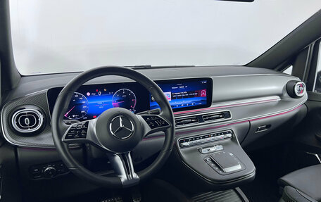 Mercedes-Benz V-Класс, 2024 год, 10 899 000 рублей, 25 фотография