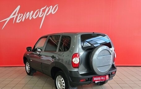 Chevrolet Niva I рестайлинг, 2016 год, 735 000 рублей, 3 фотография