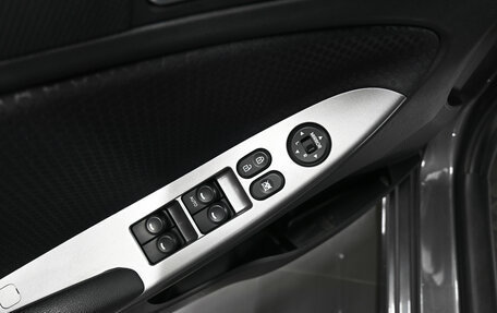 Hyundai Solaris II рестайлинг, 2014 год, 945 000 рублей, 18 фотография