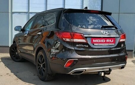 Hyundai Santa Fe III рестайлинг, 2016 год, 2 365 000 рублей, 8 фотография