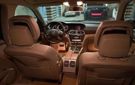 Mercedes-Benz C-Класс, 2011 год, 1 400 000 рублей, 7 фотография