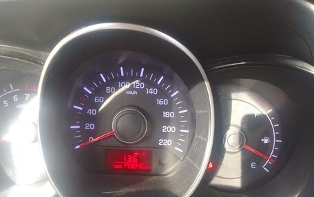 KIA Rio III рестайлинг, 2014 год, 700 000 рублей, 9 фотография