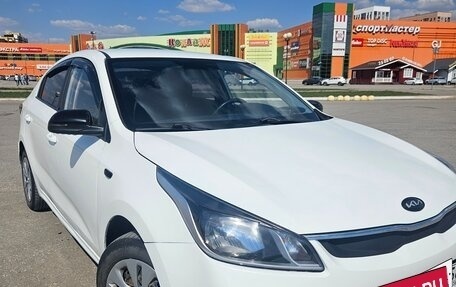 KIA Rio IV, 2017 год, 770 000 рублей, 3 фотография