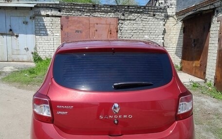 Renault Sandero II рестайлинг, 2014 год, 550 000 рублей, 4 фотография